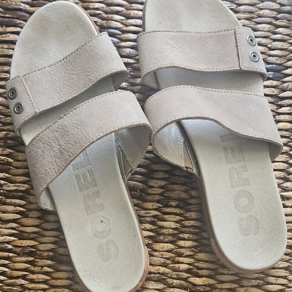 Sorel Tan Two-Strap Sandals with Comfort Footbed Size 9